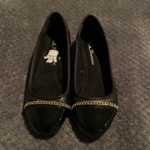 CL BY LAUNDRY | Quilted Black Flats
